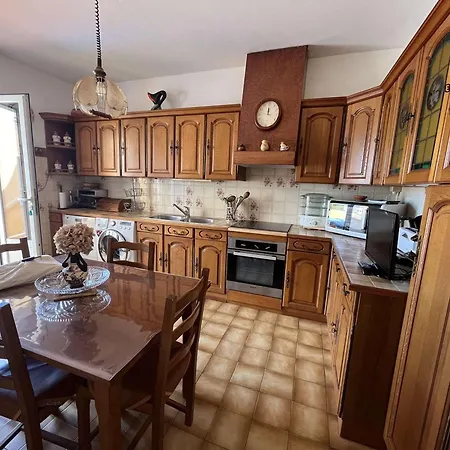 Apartment Moriani Plage: T4, 6 Couchages, Clim, Parking, Plage A Proximite - Fr-1-650-25 *